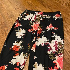 LOFT Petite Pleated Trouser Floral Black size 4P